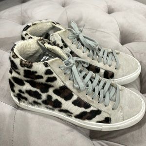 Like new P448 ankle tops